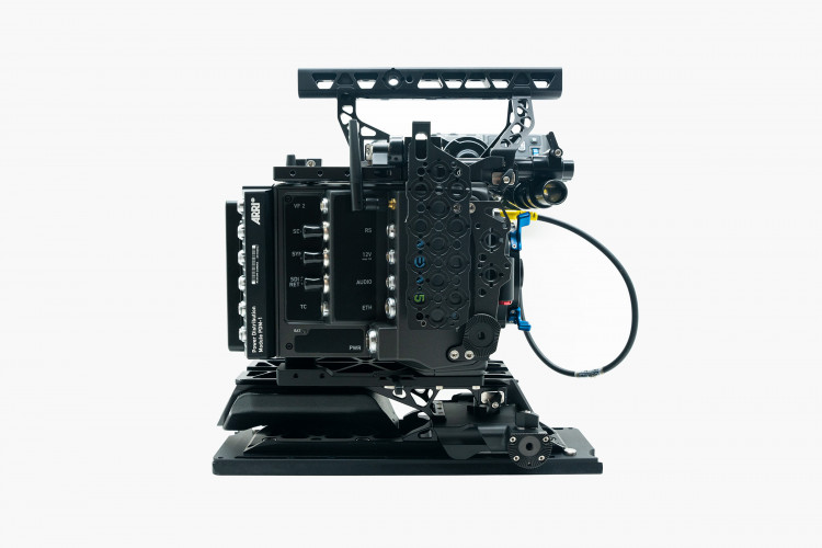 Alexa 35 Cage 2
