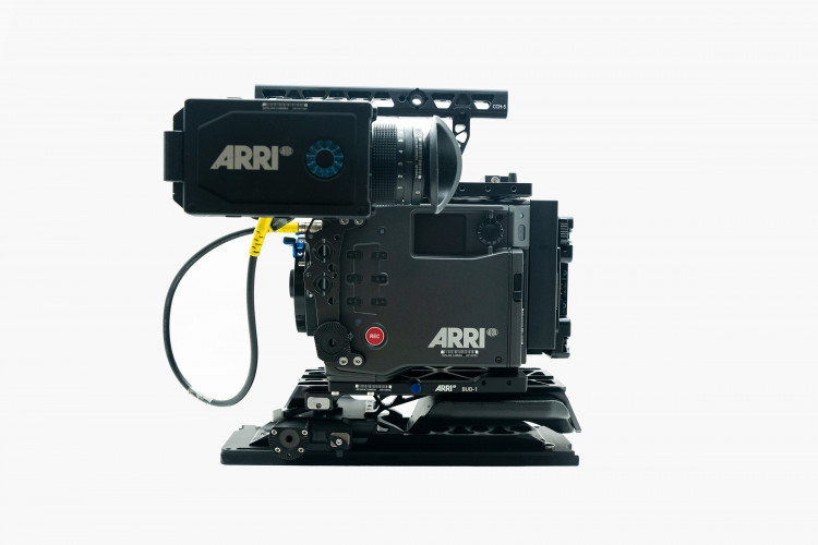 Alexa 35 Cage 4